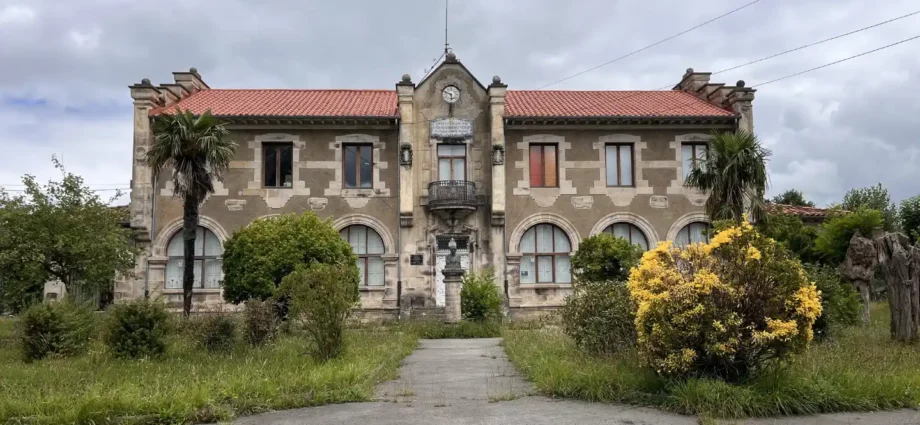 Escuela Santibañez de Carriedo
